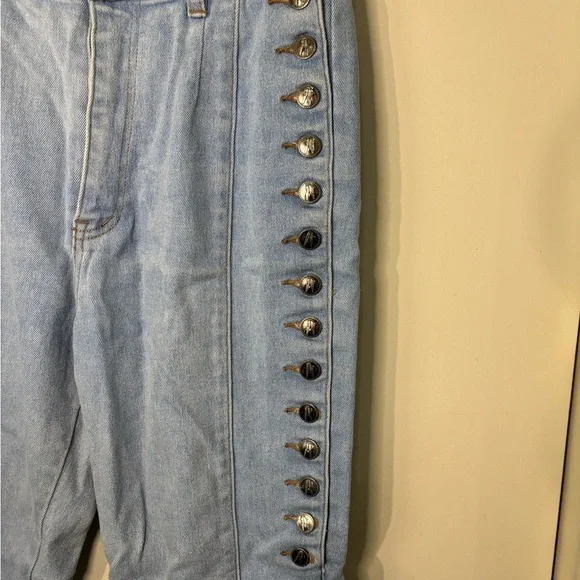 Rego Light Blue High-Waisted Jeans with Button Detail - Picture 2 of 4